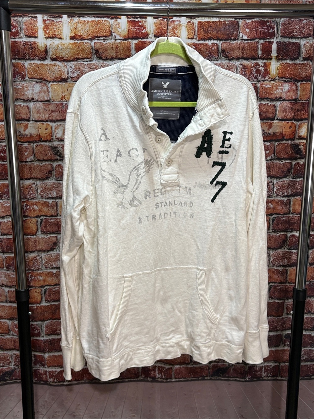 American Eagle Outfitters Y2K Off-White Henley Pullover AE 7 Graphic XL Mens